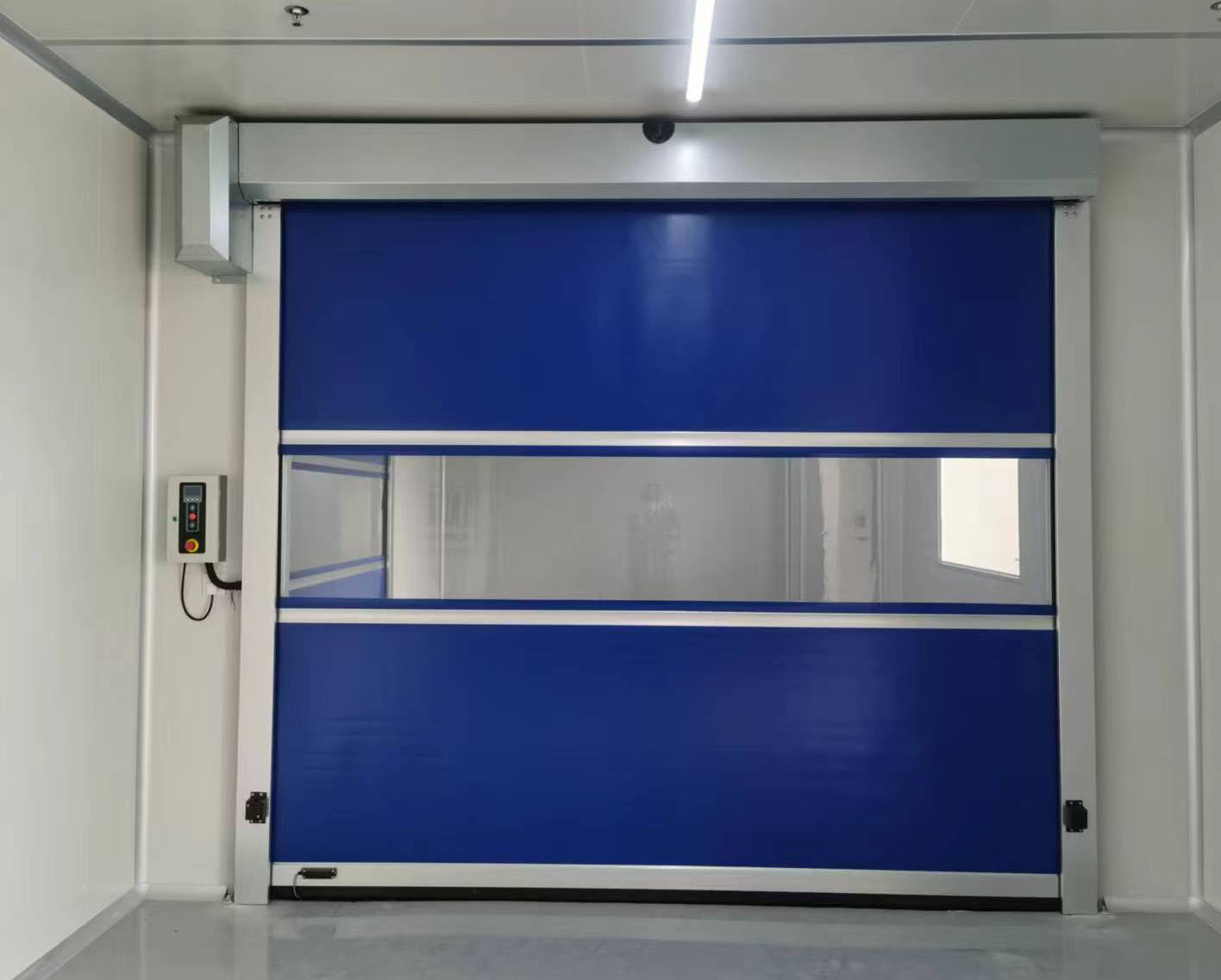 Fast speed rolling door
